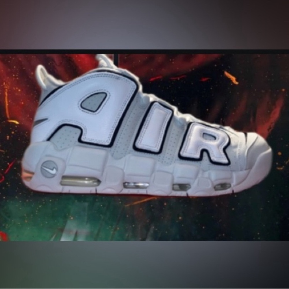 NWOT - Airmore Uptempo '96